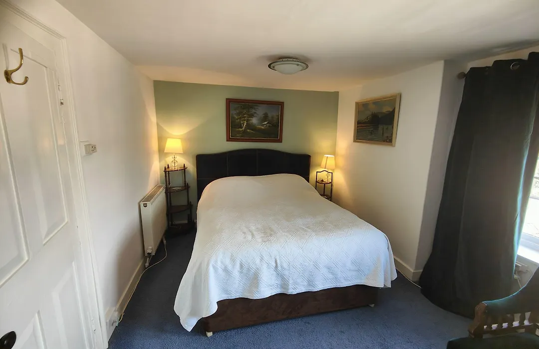 Manor Farm Bed & Breakfast-1